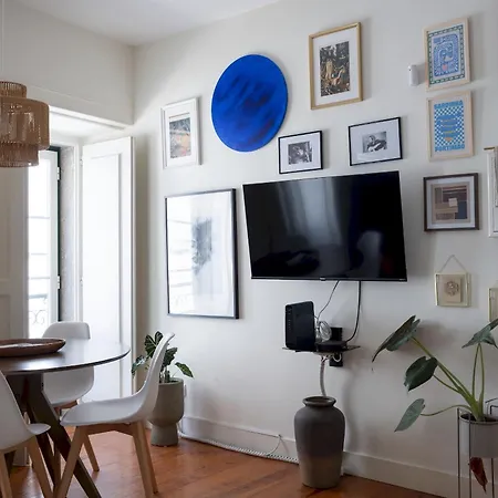 Apartment Historical Gem In Santa Catarina Lisbon